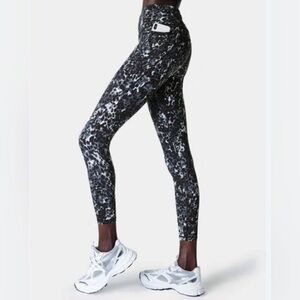 Sweaty Betty Power 7/8 Length Animal Dapple Print Leggings Black Gray White Sz 4